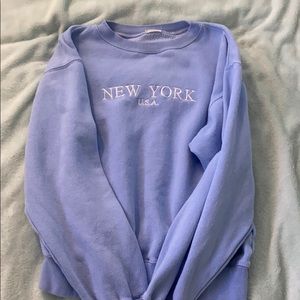 Brandy Melville, New York crew neck sweatshirt!
